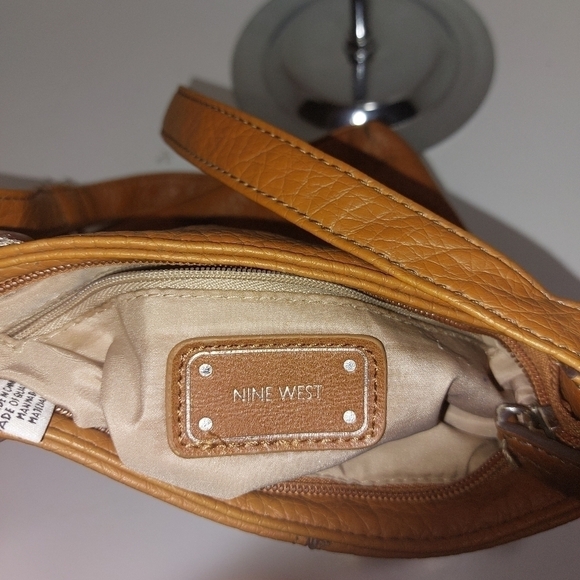 NINE WEST LADIES CROSSBODY BAG - Picture 5 of 5